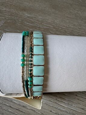 Stacked Aqua Beaded Stretch Bracelet Set